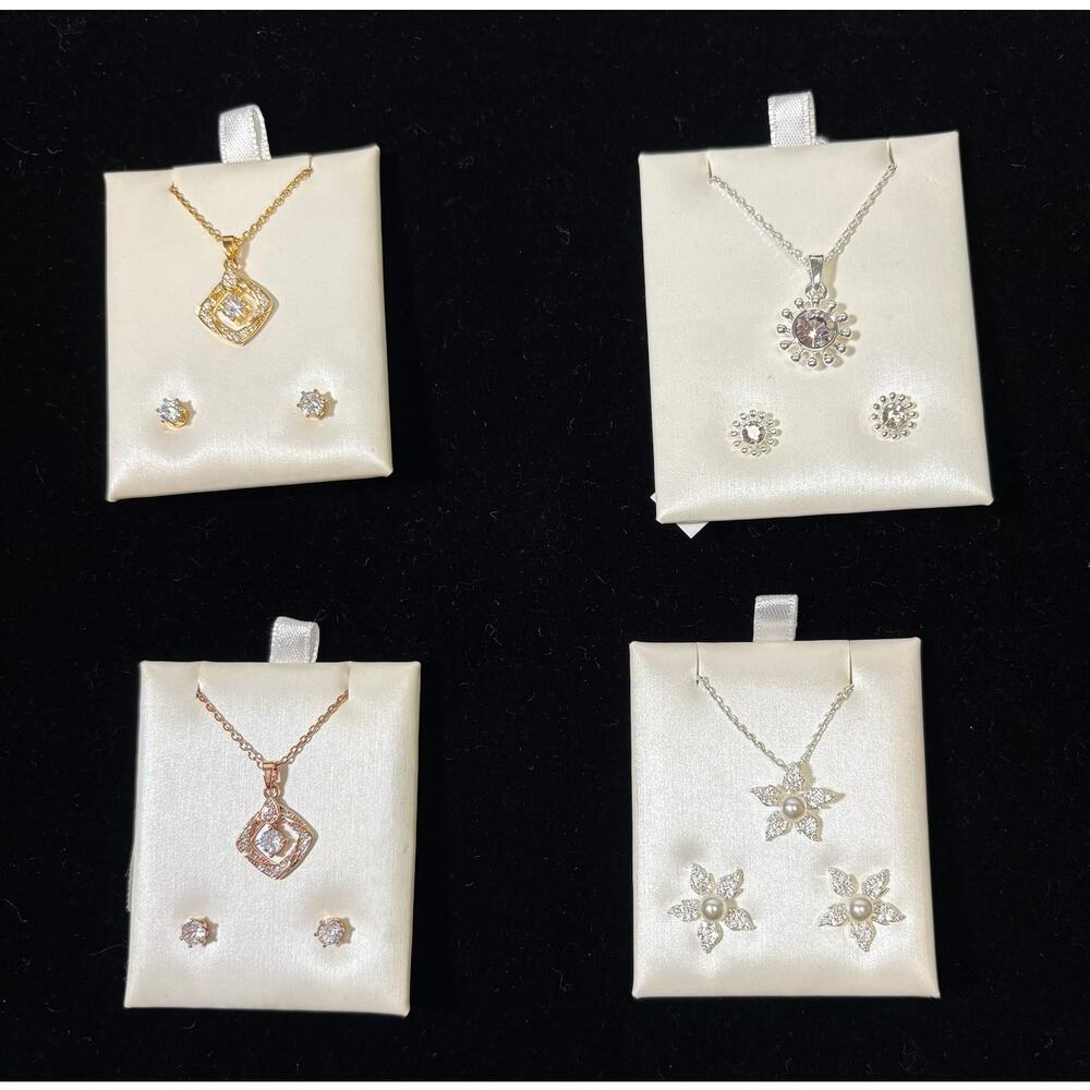 NEW Lot of 4 BEAUTIFUL Earring and Necklace Jewelry Sets, Mixed Metals & Stones